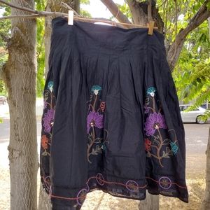 embroidered black skirt